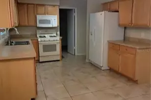 2220 NW 14th Ave, Gainesville, FL 32605 - Photo 7