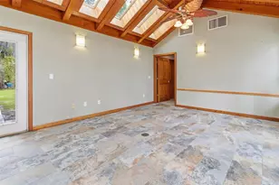 299 Riley Lk Dr, Hawthorne, FL 32640 - Photo 19