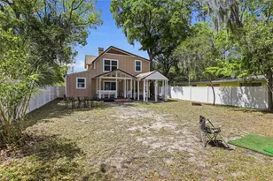403 NE 9th St, Gainesville, FL 32601 - Photo 57