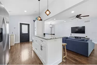 403 NE 9 Street, Gainesville, FL 32601 - Photo 17