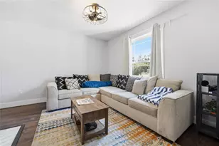 403 NE 9th St, Gainesville, FL 32601 - Photo 7