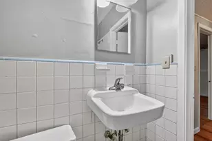 914 NE 11th Ave, Gainesville, FL 32601 - Photo 17