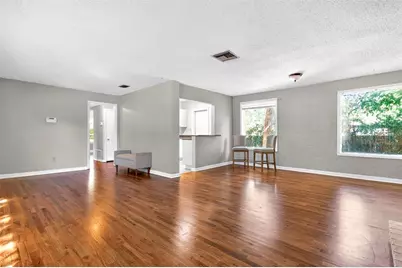 914 NE 11th Avenue, Gainesville, FL 32601 - Photo 5