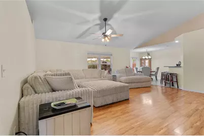 19261 NW 230th Street, High Springs, FL 32643 - Photo 9