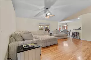 19261 NW 230th St, High Springs, FL 32643 - Photo 9