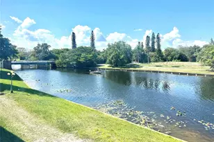 3760 Inverrary Dr, Lauderhill, FL 33319 - Photo 11