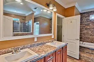 10531 NE 93rd Ln, Bronson, FL 32621 - Photo 9