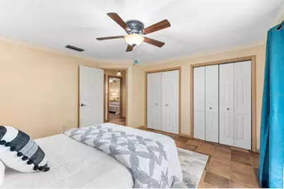 8118 SW 1st Place, Gainesville, FL 32607 - Photo 13