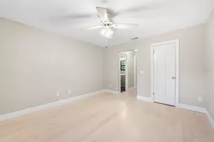 900 SW 62nd Blvd, Gainesville, FL 32607 - Photo 17