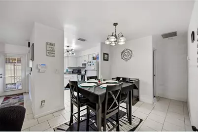 7212 SW 18th Place, Gainesville, FL 32607 - Photo 9