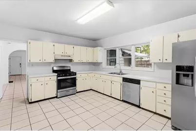 779 NW 37th Street, Gainesville, FL 32607 - Photo 31