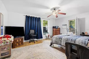 779 NW 37th St, Gainesville, FL 32607 - Photo 19