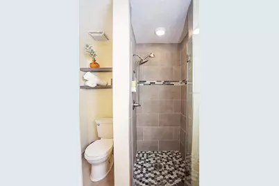 734 NW 38th Street, Gainesville, FL 32607 - Photo 13