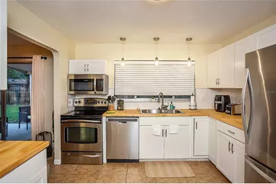 734 NW 38th Street, Gainesville, FL 32607 - Photo 15