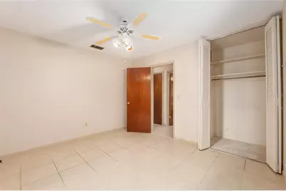 3411 NE 11th Terrace, Gainesville, FL 32609 - Photo 17