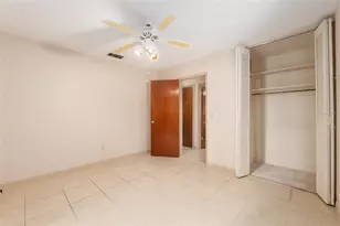 3411 NE 11th Terrace, Gainesville, FL 32609 - Photo 17