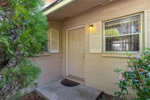 3411 NE 11th Terrace, Gainesville, FL 32609 - Photo 3