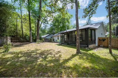 1047 NW 41st Drive, Gainesville, FL 32605 - Photo 27