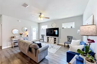 1885 SW 245th Ter, Newberry, FL 32669 - Photo 11