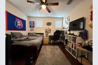 717 NW 10th Street #10, Gainesville, FL 32601 - Photo 5