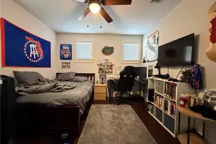 717 NW 10th St, Gainesville, FL 32601 - Photo 5