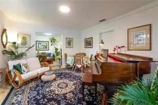 310 NW 8th St, Gainesville, FL 32601 - Photo 13