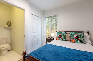 310 NW 8th St, Gainesville, FL 32601 - Photo 19