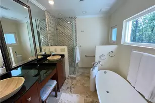 2006 NW 23rd St, Gainesville, FL 32605 - Photo 27