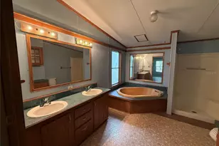 5613 NW 202 Pl, Alachua, FL 32615 - Photo 11