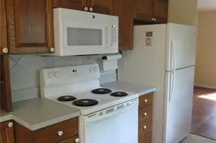 4546 SW 84th Dr, Gainesville, FL 32608 - Photo 7