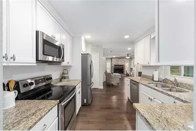 2605 SW 100th Street, Gainesville, FL 32608 - Photo 11