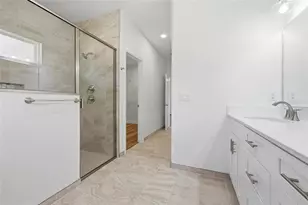 6718 SW 10th Ln, Gainesville, FL 32607 - Photo 7