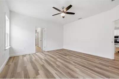 6718 SW 10th Lane, Gainesville, FL 32607 - Photo 5