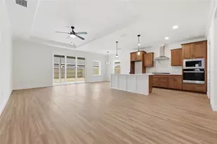 6735 SW 10th Ln, Gainesville, FL 32607 - Photo 7