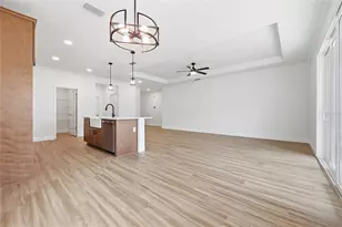 6735 SW 10th Ln, Gainesville, FL 32607 - Photo 9