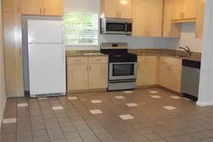 413 NW 35th Ter, Gainesville, FL 32607 - Photo 5