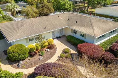 2138 NW 30th Place, Gainesville, FL 32605 - Photo 3