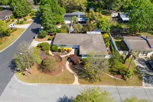 2138 NW 30th Pl, Gainesville, FL 32605 - Photo 5