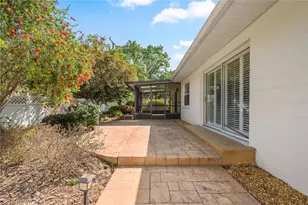 2138 NW 30th Pl, Gainesville, FL 32605 - Photo 33