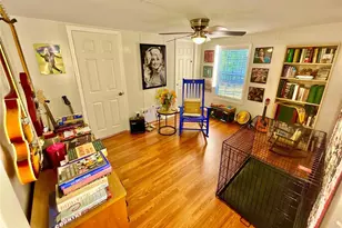 129 Crystal Lake Dr, Melrose, FL 32666 - Photo 15