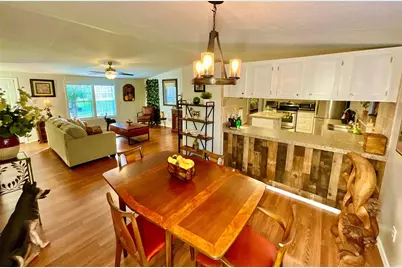 129 Crystal Lake Drive, Melrose, FL 32666 - Photo 7