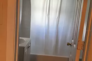 208 NE 18th St, Gainesville, FL 32641 - Photo 3