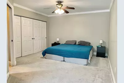 2219 NW 17th Avenue, Gainesville, FL 32605 - Photo 17