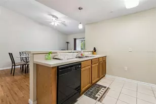 6075 Maggies Cir, Jacksonville, FL 32244 - Photo 15