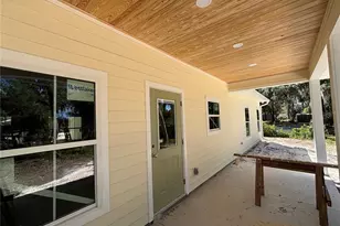 332 SE 3rd Ave, Melrose, FL 32666 - Photo 9