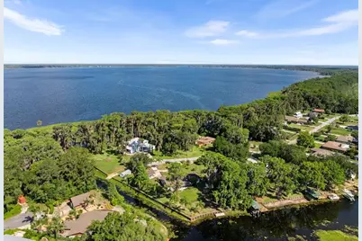 332 SE 3rd Avenue, Melrose, FL 32666 - Photo 9