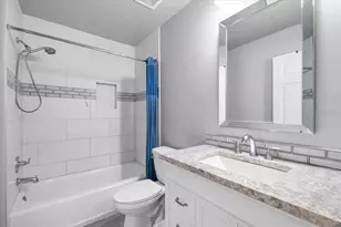 8224 NW 51st Dr, Gainesville, FL 32653 - Photo 21