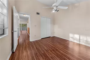 5701 SW 10th Pl, Gainesville, FL 32607 - Photo 15