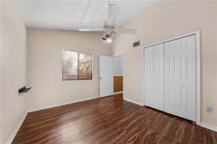 5701 SW 10th Pl, Gainesville, FL 32607 - Photo 17