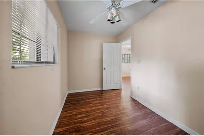 5701 SW 10th Place, Gainesville, FL 32607 - Photo 47